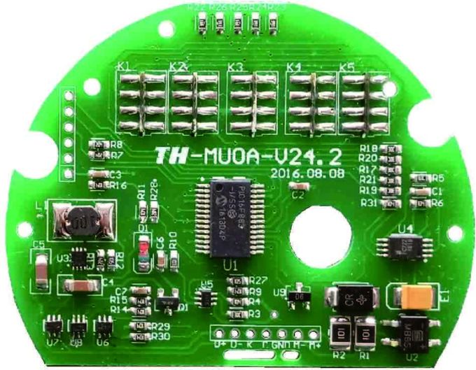 Tipo partido metro elegante del Amr, contador de GPRS del agua remoto inalámbrico de Lora de la vivienda del hierro